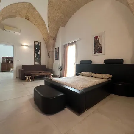 Apartmán Monolocale Climatizzato Nel Centro Storico Con Volte A Stella E A Botte Ugento